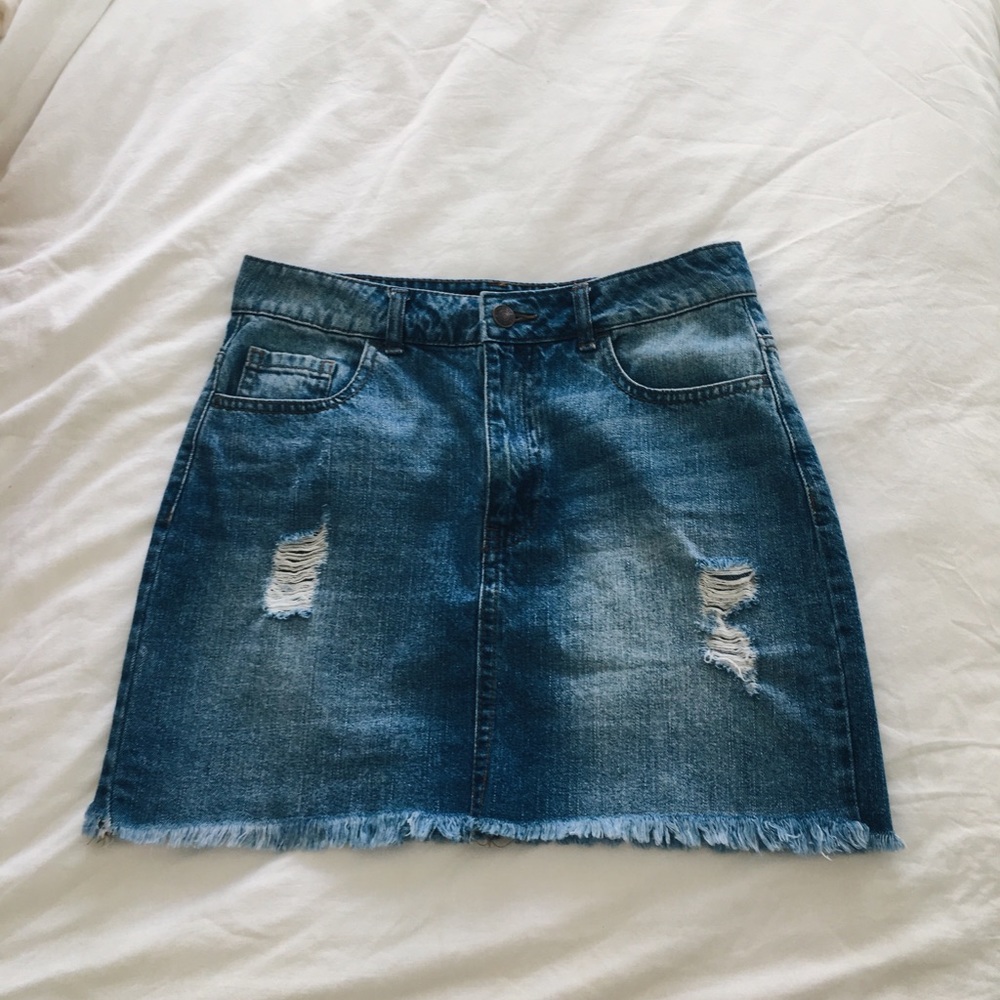 Forever 21 distressed denim mini skirt